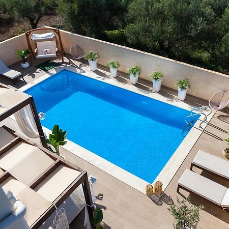 Villa Elisabeth View Gerani  エクステリア 写真