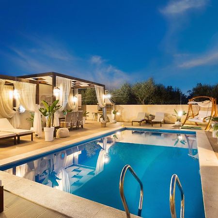 Villa Elisabeth View Gerani  エクステリア 写真