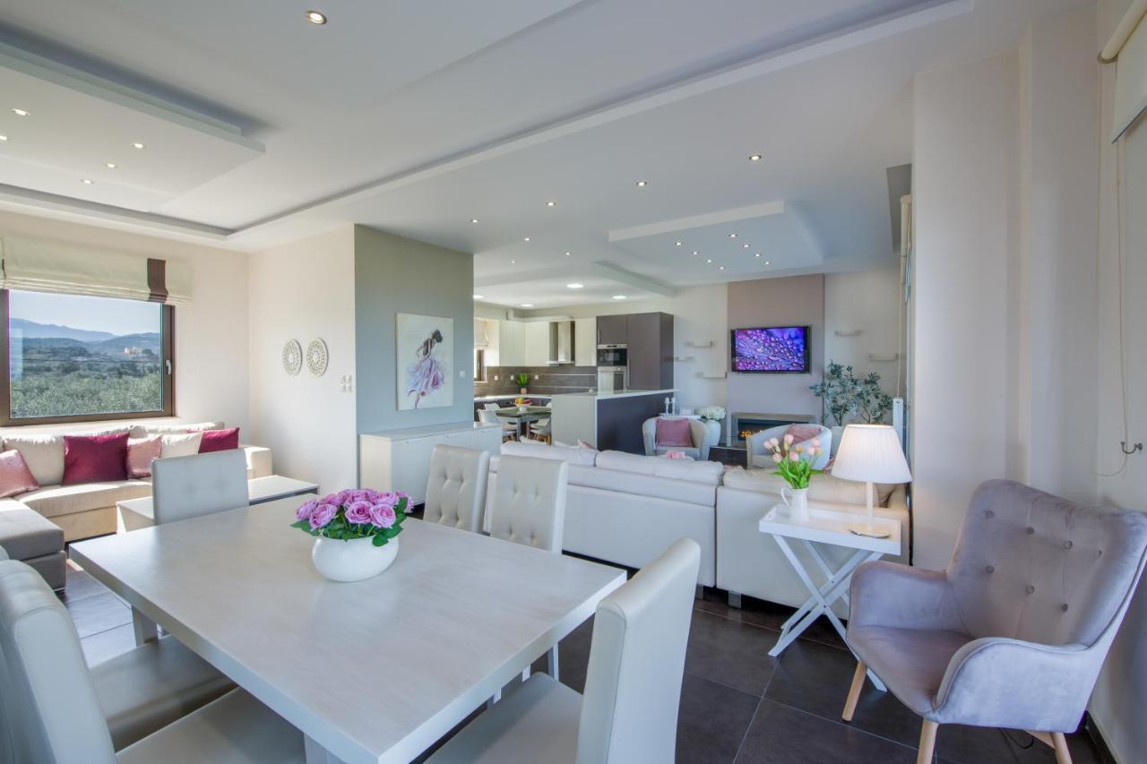 Villa Elisabeth View Gerani  エクステリア 写真