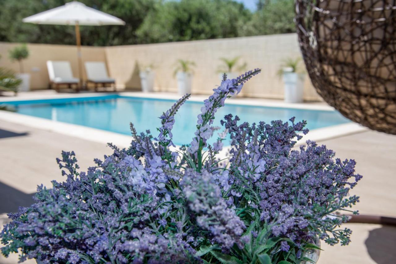 Villa Elisabeth View Gerani  エクステリア 写真